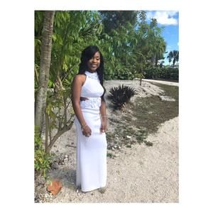 Meet your Posher, Janovia